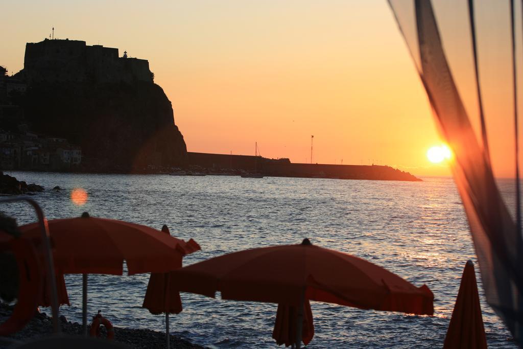 B&B Villa Chianalea シッラ エクステリア 写真